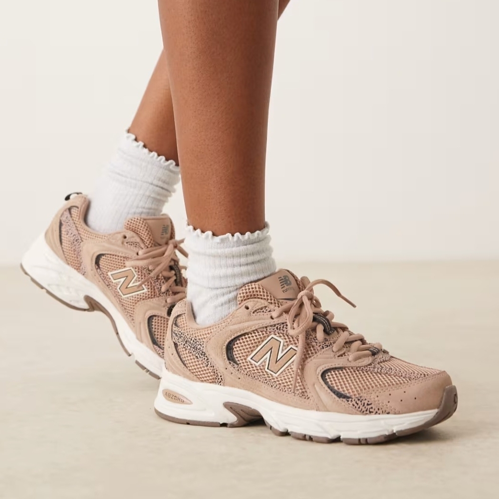 New Balance 530 Women's Sneakers